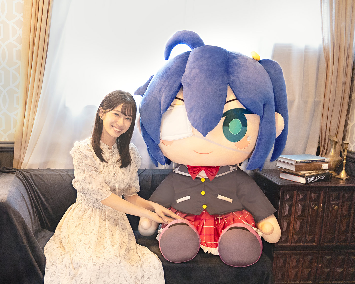 どきゅーと「中二病でも恋がしたい！」超特大ぬいぐるみ 小鳥遊六花