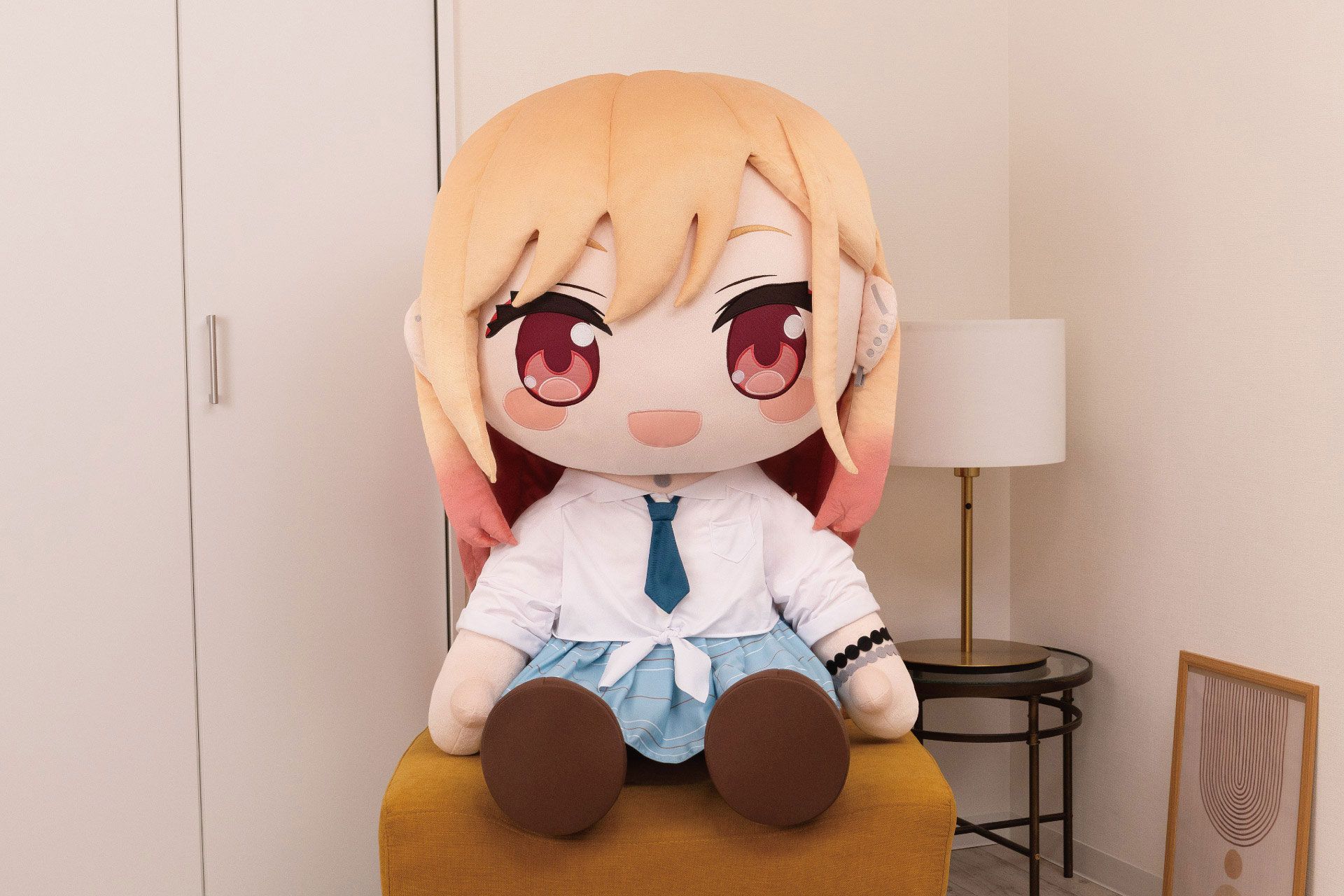 どきゅーと その着せ替え人形は恋をする 超特大ぬいぐるみ 喜多川海夢~制服ver.~