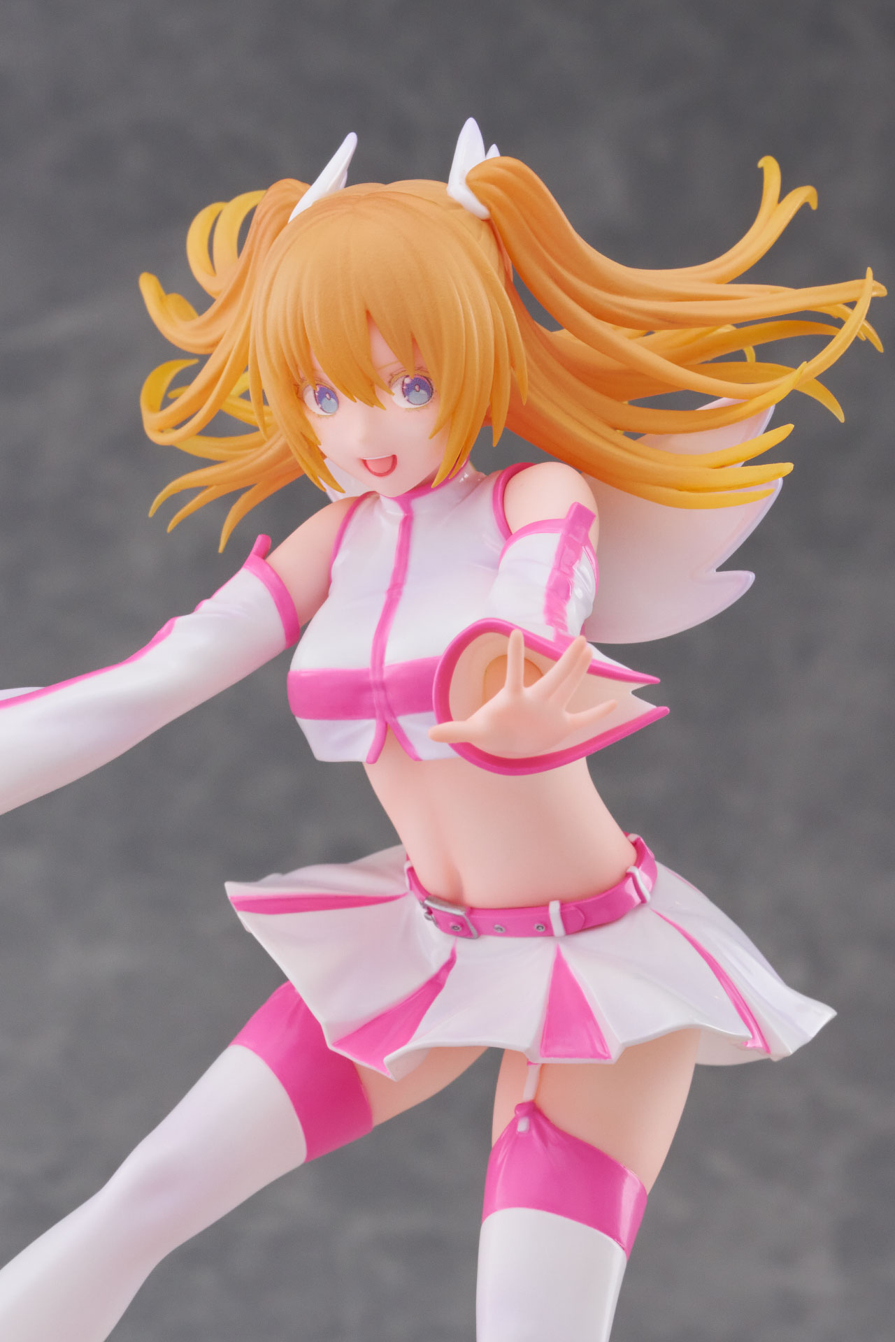 アクリルスタンド（リリエル シンデレラ☆スターコラボ衣装